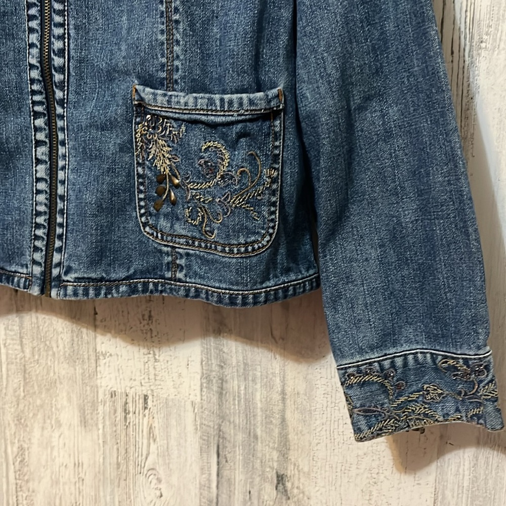 Z5 Chicos blue jean jacket paisley flower embroidery design pockets long sleeve - Picture 3 of 8